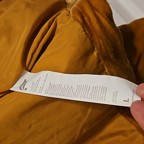 Fabletics Wander Velour Cropped Puffer - Rust - Picture 7 of 8